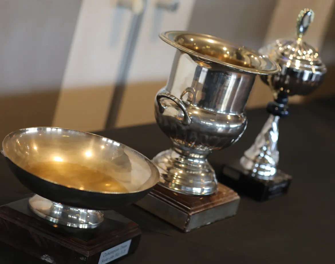 drie bokalen van clubkampioenschappen