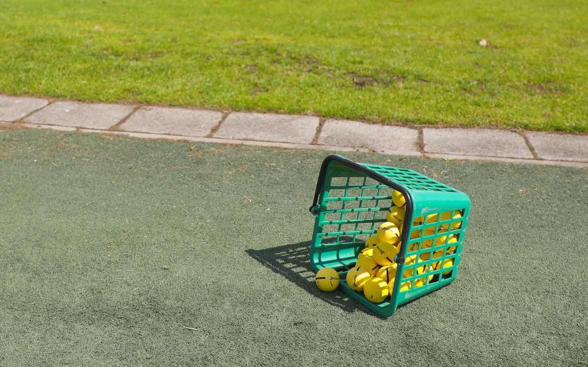 mandje ballen driving range